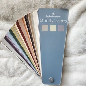 Affinity Colors Fan Deck - Blue Cover with Multi-Color Swatches